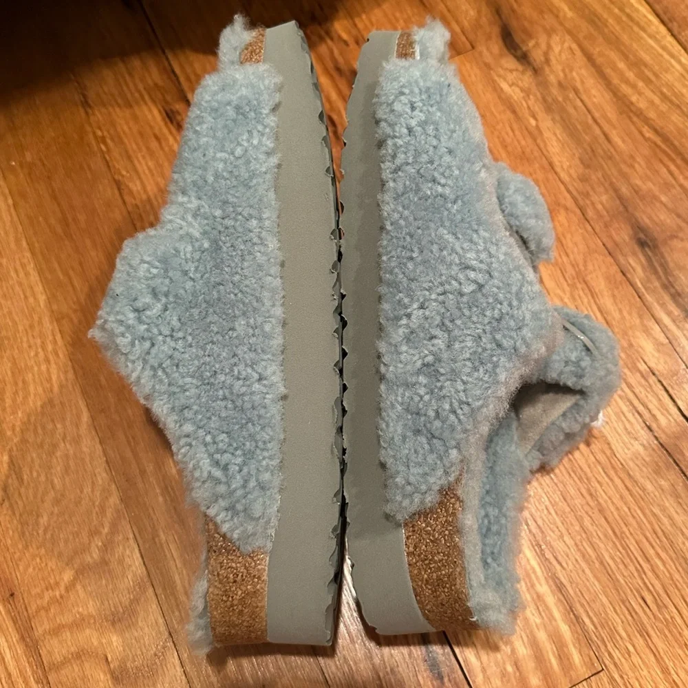 NWT Papillio Birkenstock Arizona Big Buckle Shearling Platform Sandal Blue - Picture 6 of 6